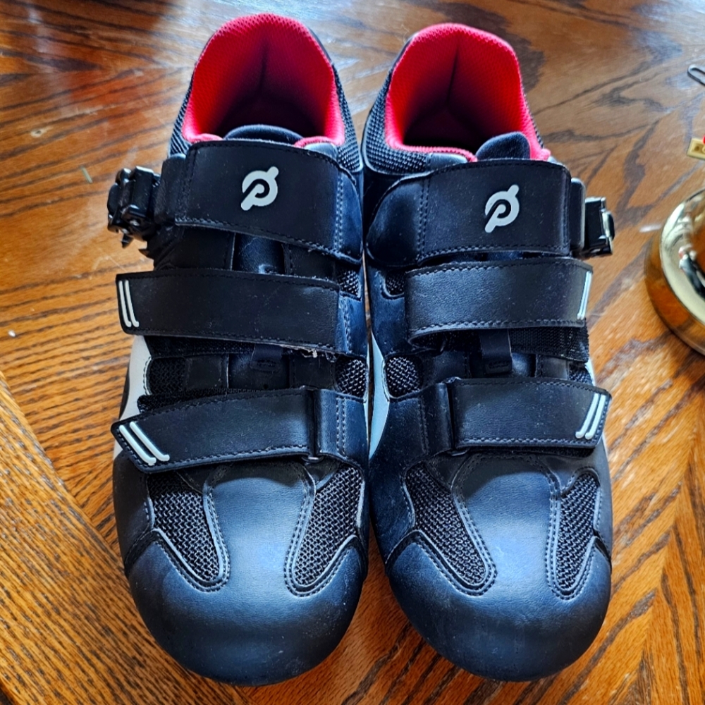 Peloton Shoes Size 44